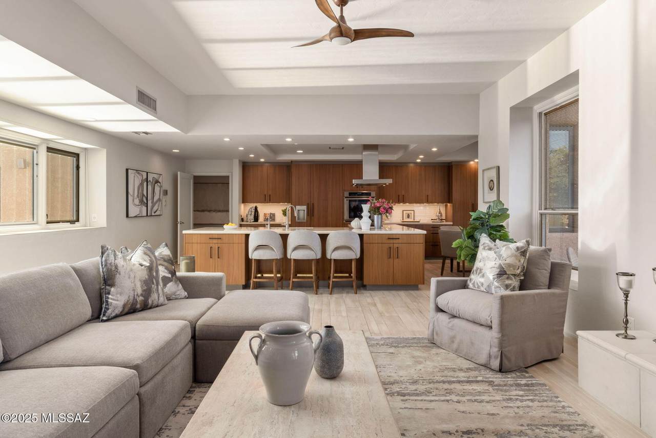 5671 Placita Stilbayo - Photo 1