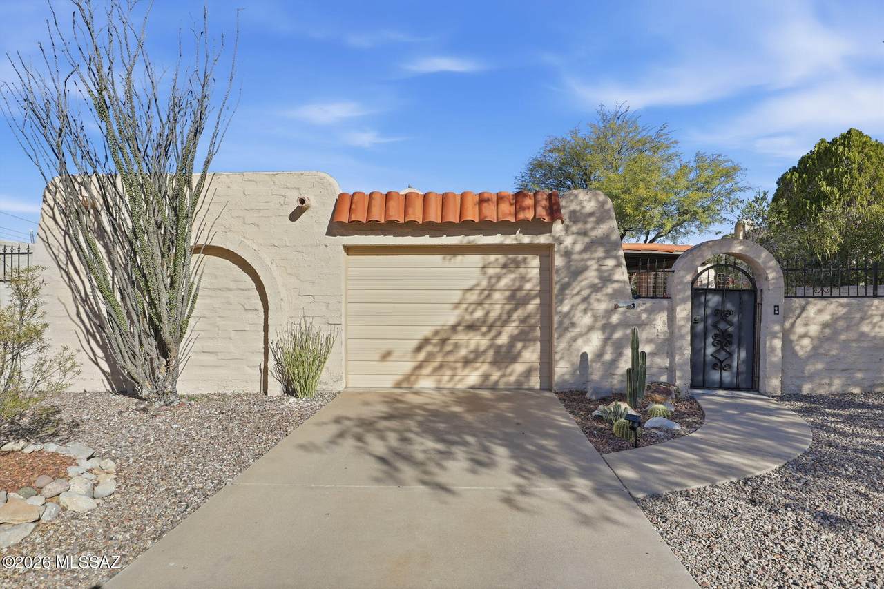 810 Camino Santiago - Photo 1