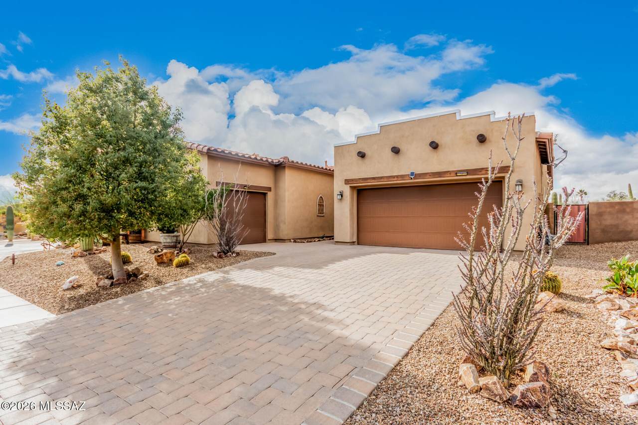 3022 Open Range Way - Photo 1