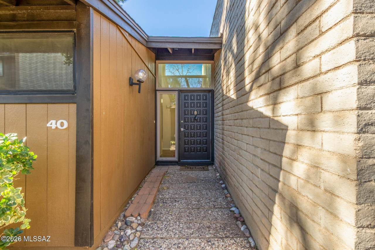 5701 Glenn Street - Photo 1