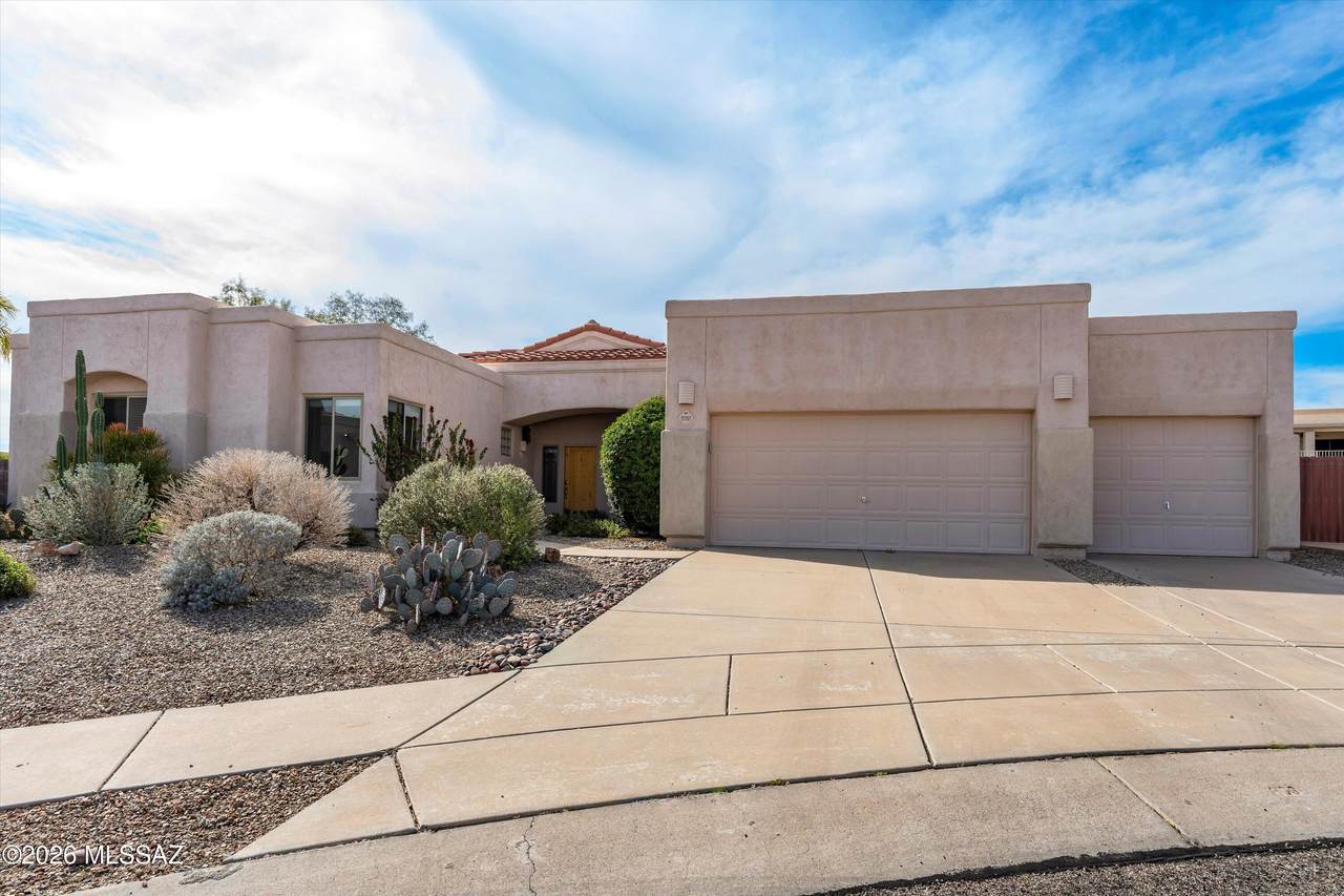 11707 Teskow Drive - Photo 1