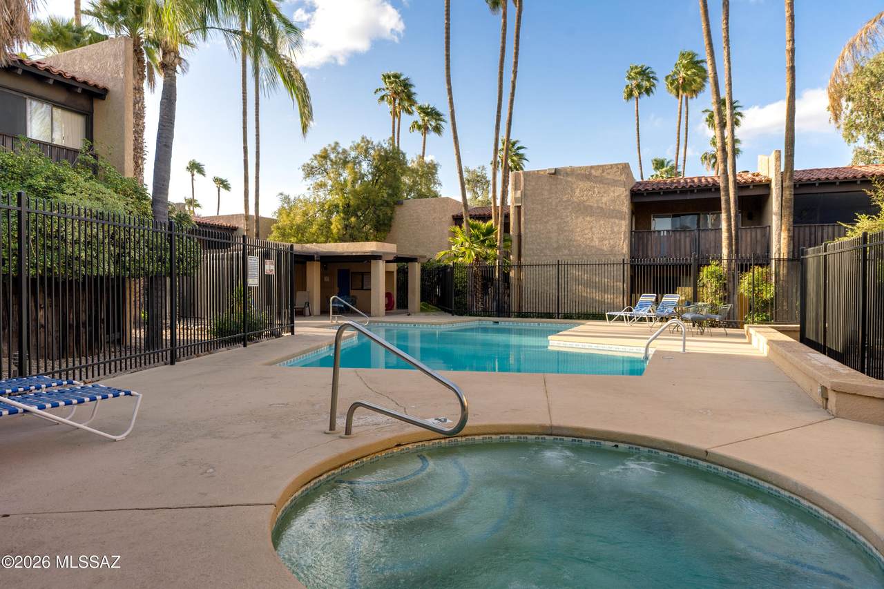 https://bt-photos.global.ssl.fastly.net/tucson/1280_boomver_1_22604812-2.jpg