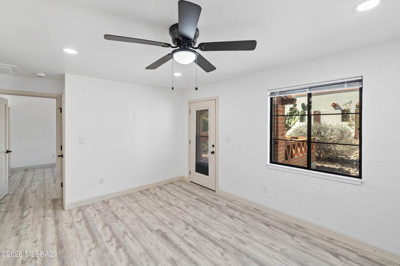 https://bt-photos.global.ssl.fastly.net/tucson/1280_boomver_2_22605220-2.jpg