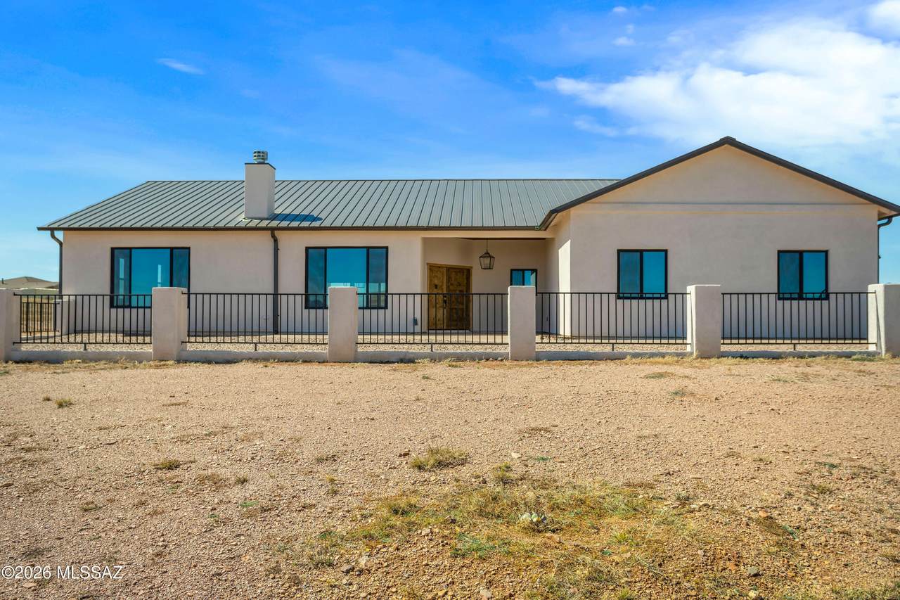 https://bt-photos.global.ssl.fastly.net/tucson/1280_boomver_3_22605222-2.jpg