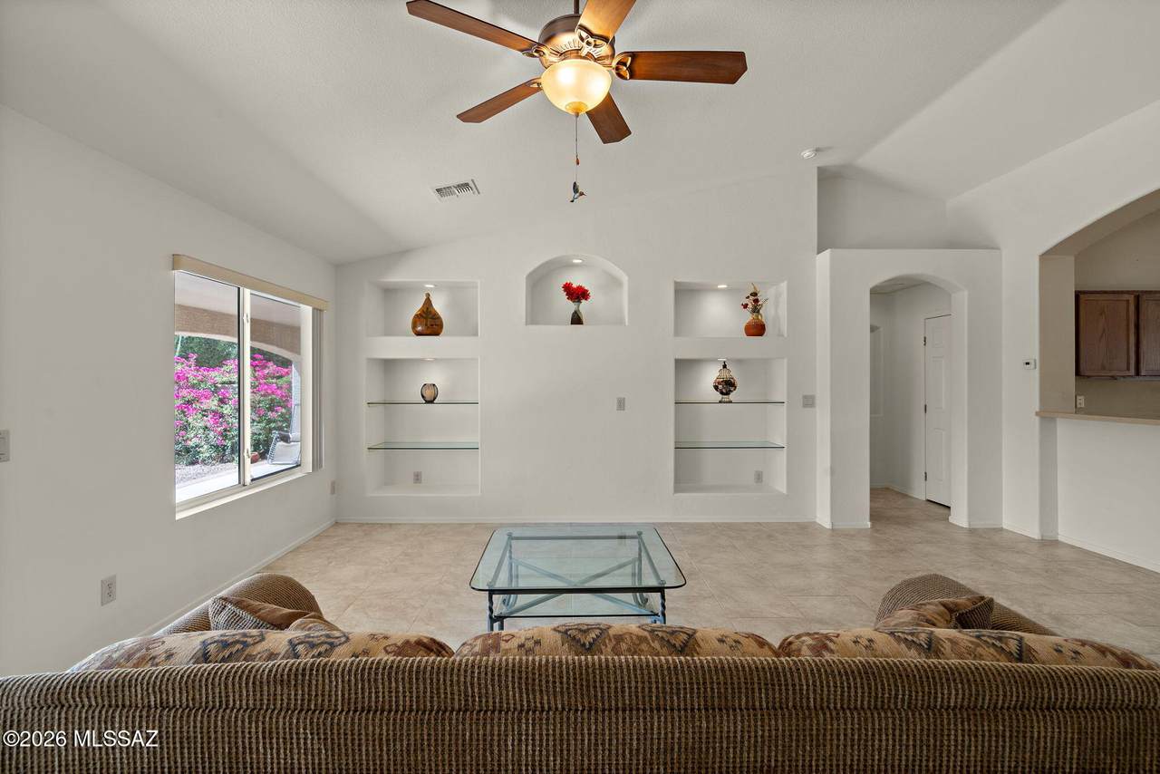 https://bt-photos.global.ssl.fastly.net/tucson/1280_boomver_2_22605277-2.jpg