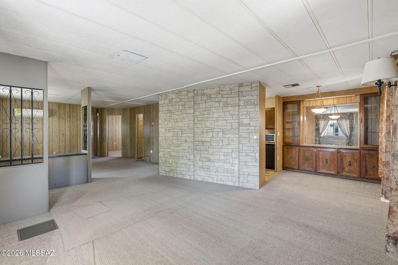 4550 Flowing Wells Road - Photo 1