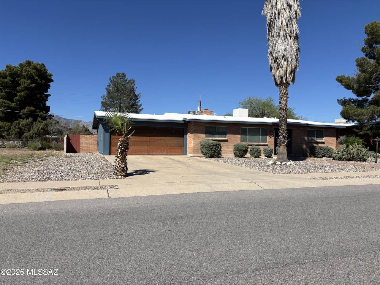 https://bt-photos.global.ssl.fastly.net/tucson/1280_boomver_2_22607220-2.jpg
