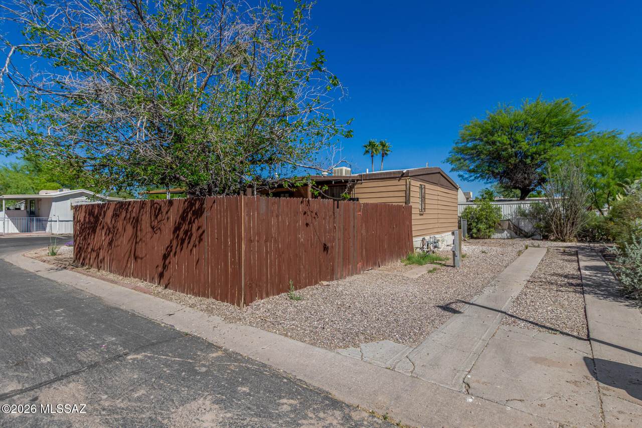 https://bt-photos.global.ssl.fastly.net/tucson/1280_boomver_1_22608421-2.jpg