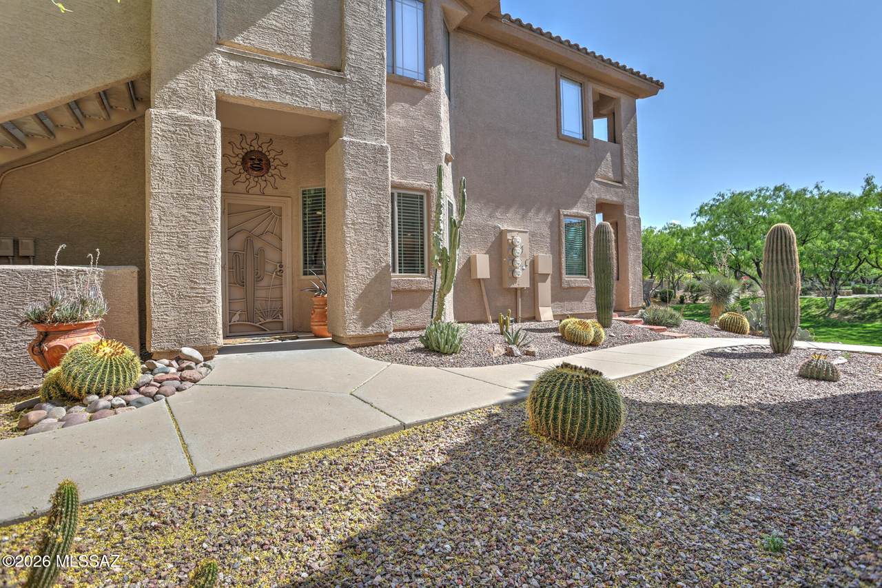 755 Vistoso Highlands Drive - Photo 1