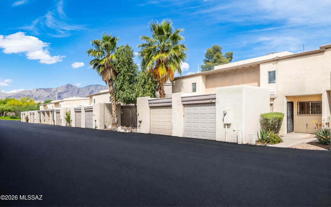 3750 Country Club Road - Photo 1