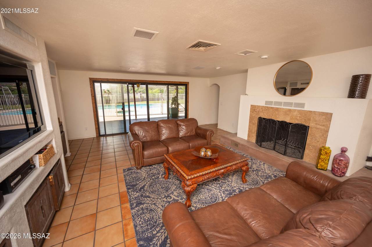 https://bt-photos.global.ssl.fastly.net/tucson/1280_boomver_2_22608996-2.jpg