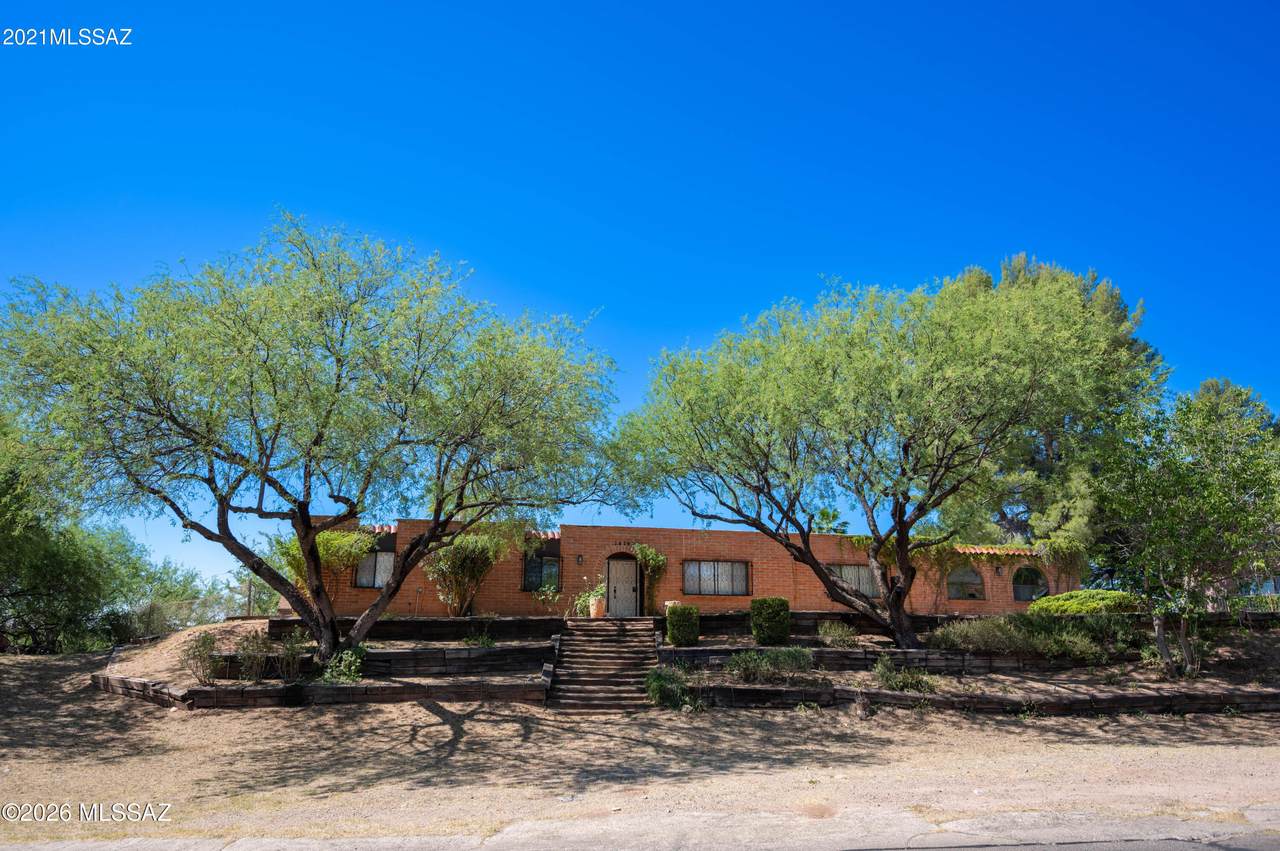 https://bt-photos.global.ssl.fastly.net/tucson/1280_boomver_2_22608996-2.jpg