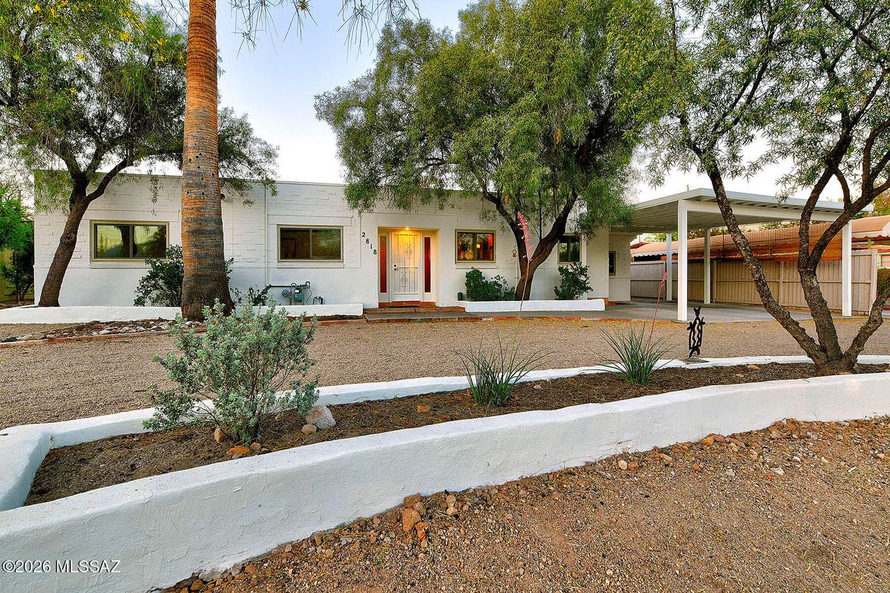 2818 Calle Glorietta - Photo 1