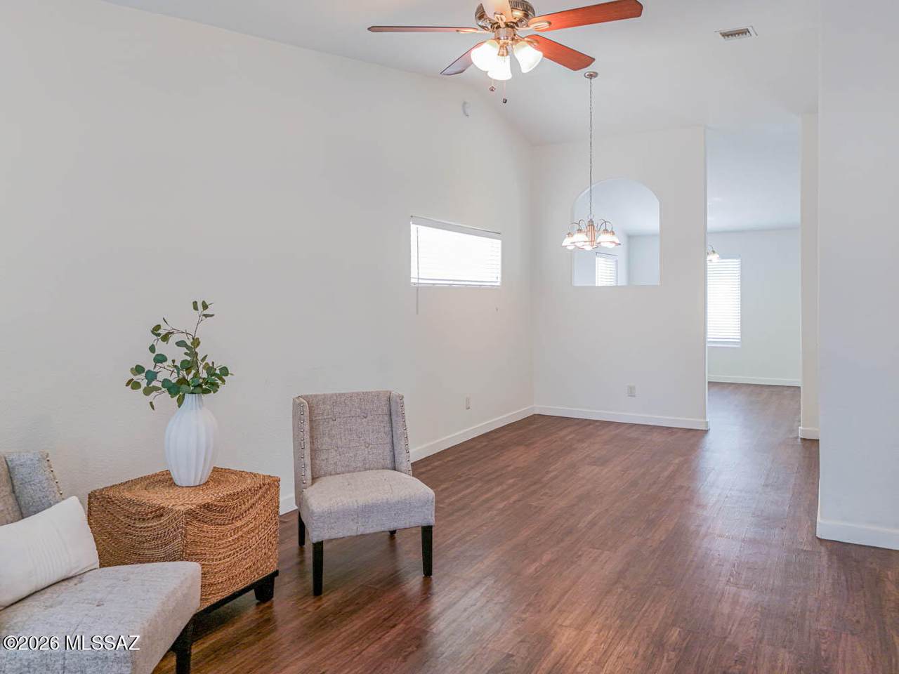 https://bt-photos.global.ssl.fastly.net/tucson/1280_boomver_2_22611311-2.jpg