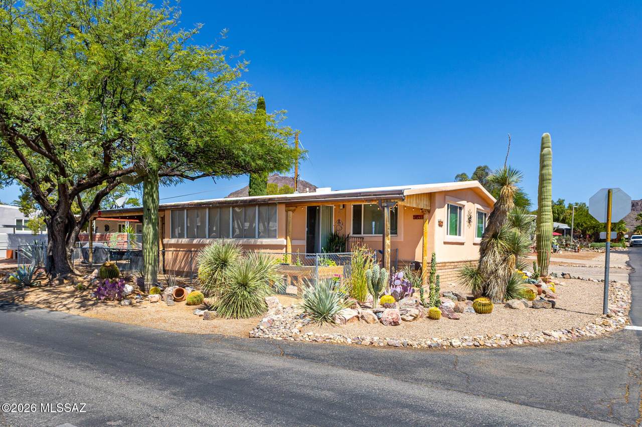https://bt-photos.global.ssl.fastly.net/tucson/1280_boomver_2_22611831-2.jpg