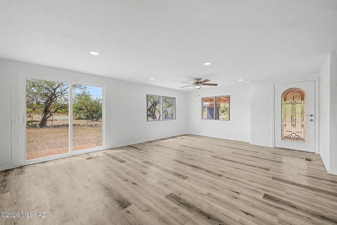 https://bt-photos.global.ssl.fastly.net/tucson/1280_boomver_2_22617526-2.jpg