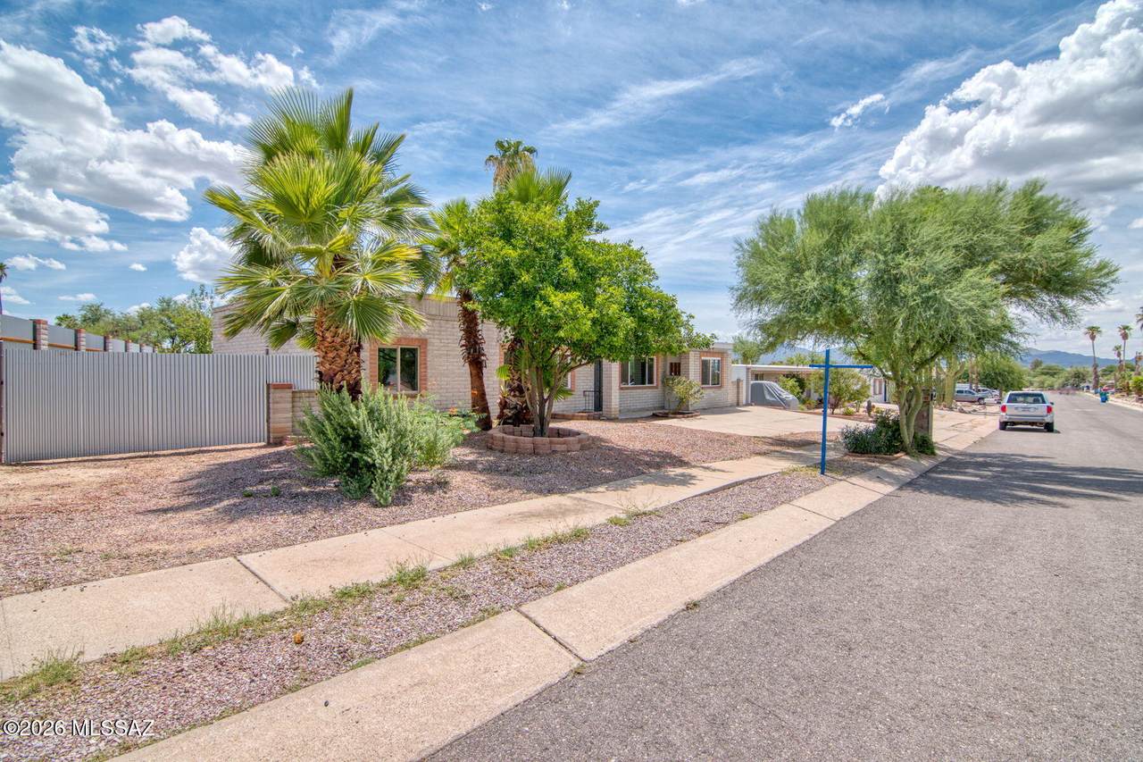 https://bt-photos.global.ssl.fastly.net/tucson/1280_boomver_1_22619442-2.jpg