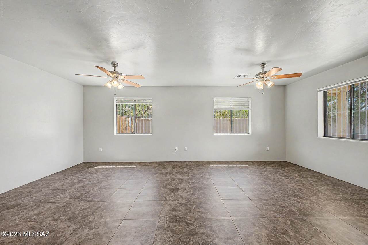 https://bt-photos.global.ssl.fastly.net/tucson/1280_boomver_2_22619535-2.jpg