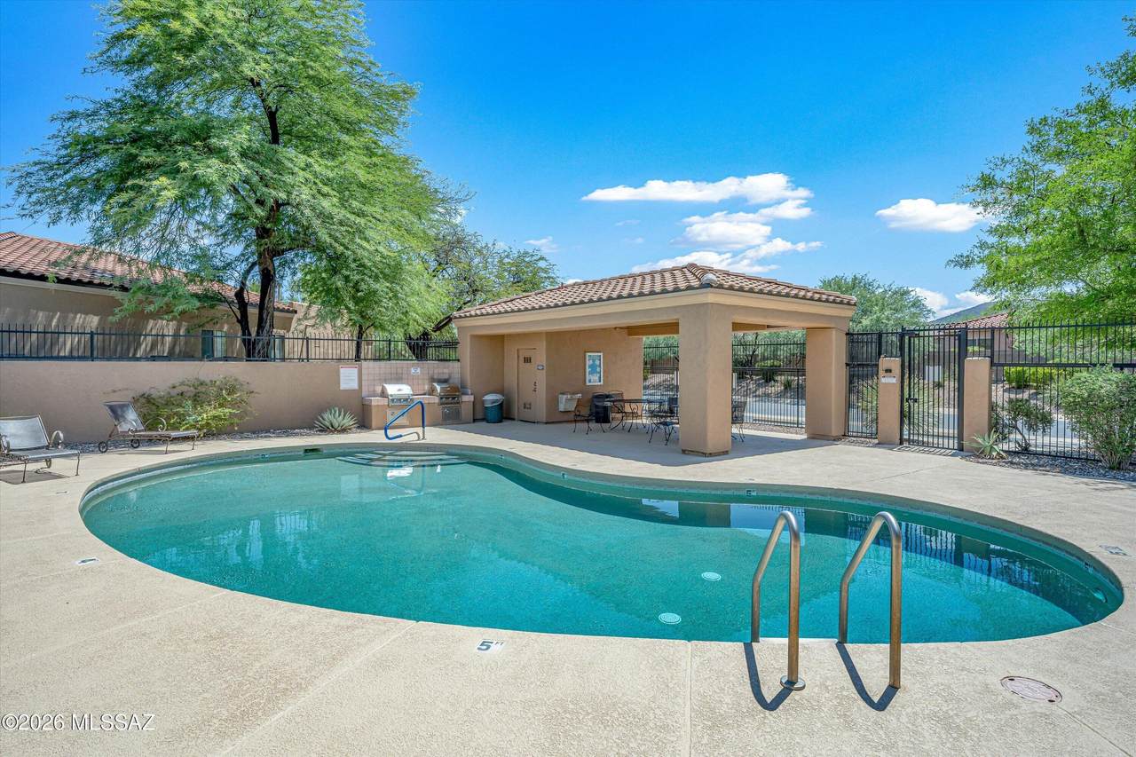 https://bt-photos.global.ssl.fastly.net/tucson/1280_boomver_2_22620216-2.jpg