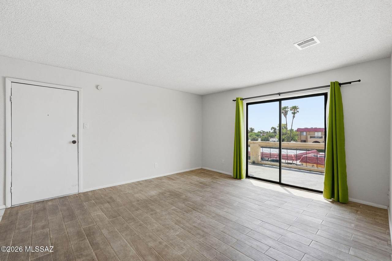 https://bt-photos.global.ssl.fastly.net/tucson/1280_boomver_2_22620814-2.jpg