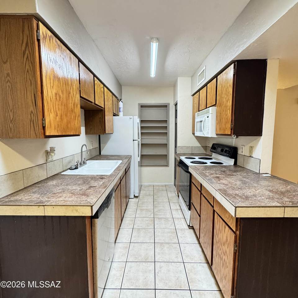 https://bt-photos.global.ssl.fastly.net/tucson/1280_boomver_2_22620946-2.jpg