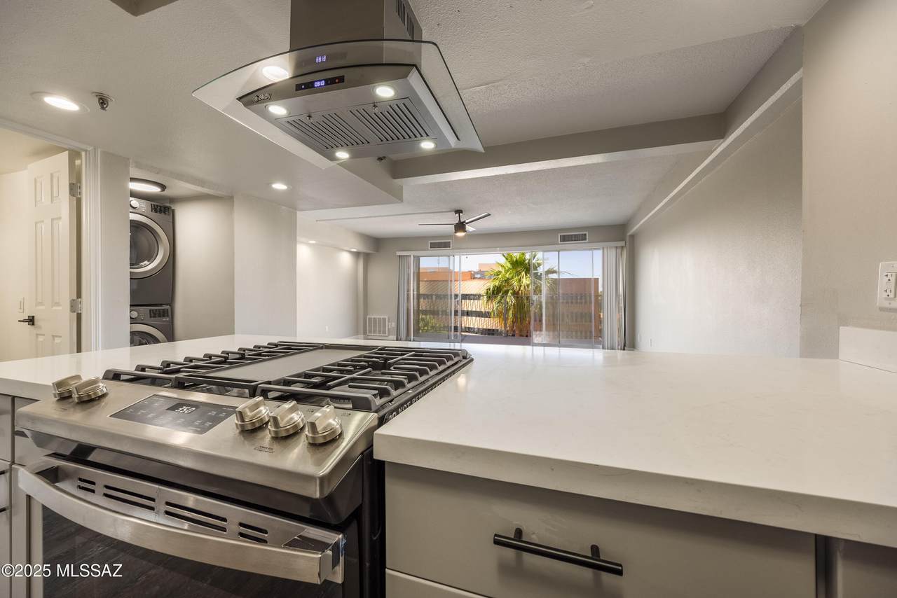 425 Paseo Redondo - Photo 1