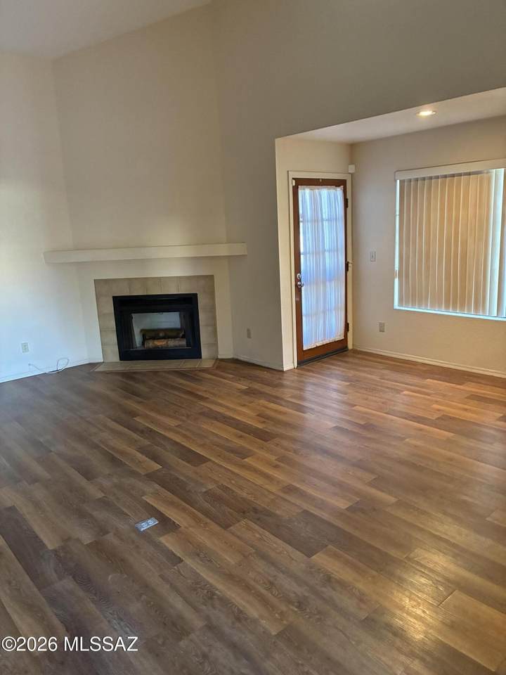 https://bt-photos.global.ssl.fastly.net/tucson/1280_boomver_2_22621524-2.jpg