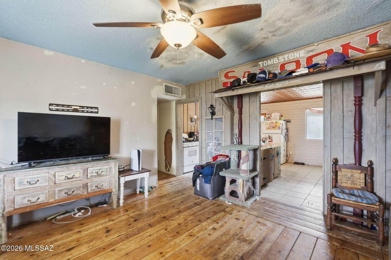 https://bt-photos.global.ssl.fastly.net/tucson/1280_boomver_1_22621805-2.jpg