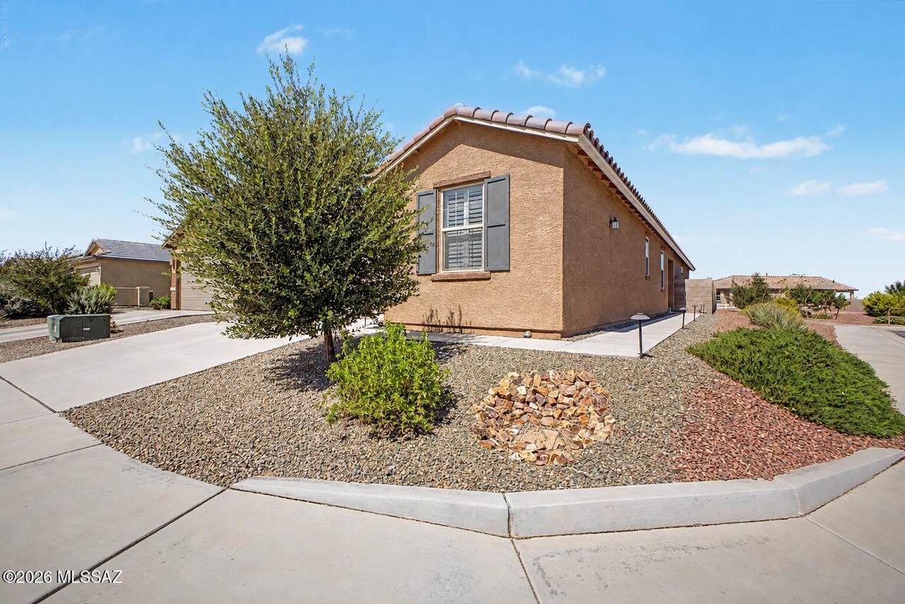 https://bt-photos.global.ssl.fastly.net/tucson/1280_boomver_2_22621820-2.jpg