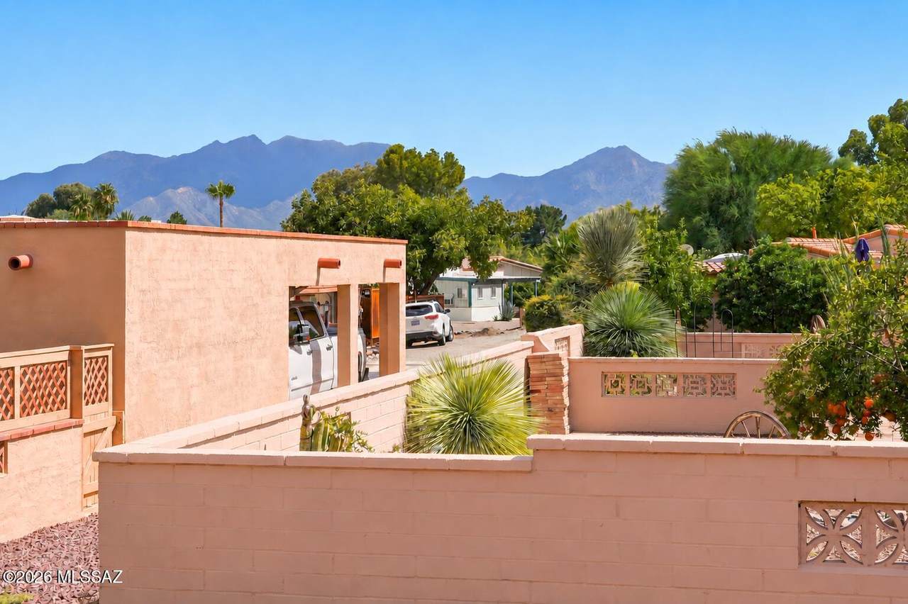 https://bt-photos.global.ssl.fastly.net/tucson/1280_boomver_2_22621849-2.jpg