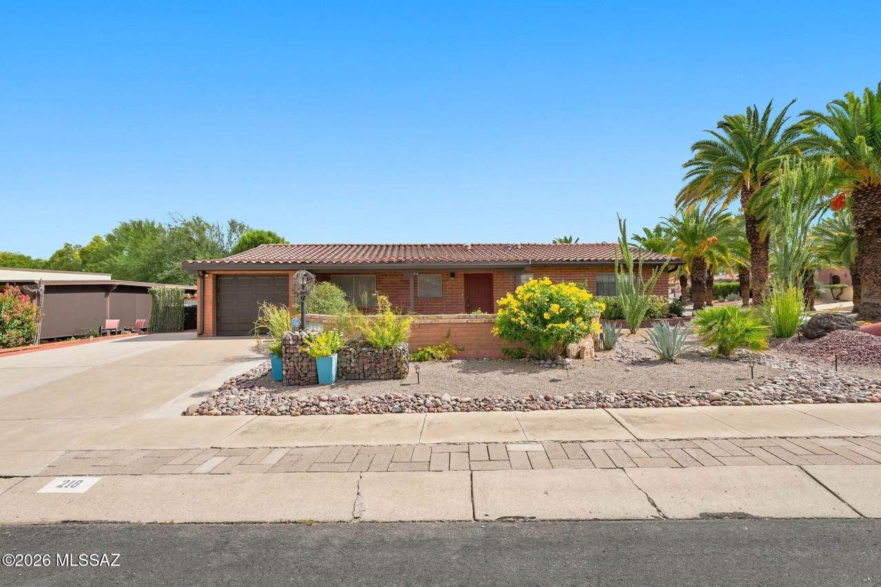 https://bt-photos.global.ssl.fastly.net/tucson/1280_boomver_2_22621849-2.jpg