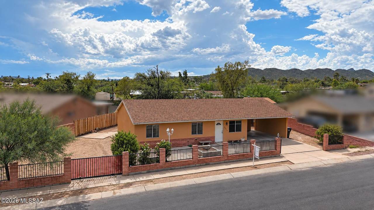 https://bt-photos.global.ssl.fastly.net/tucson/1280_boomver_2_22621935-2.jpg