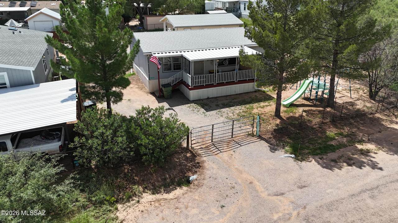 3165 Linda Lane - Photo 1
