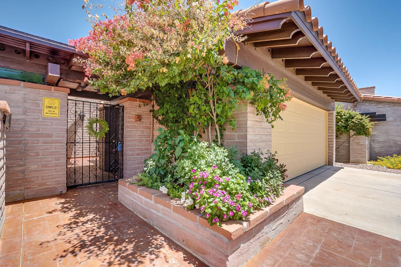 8564 Calle Tioga - Photo 1