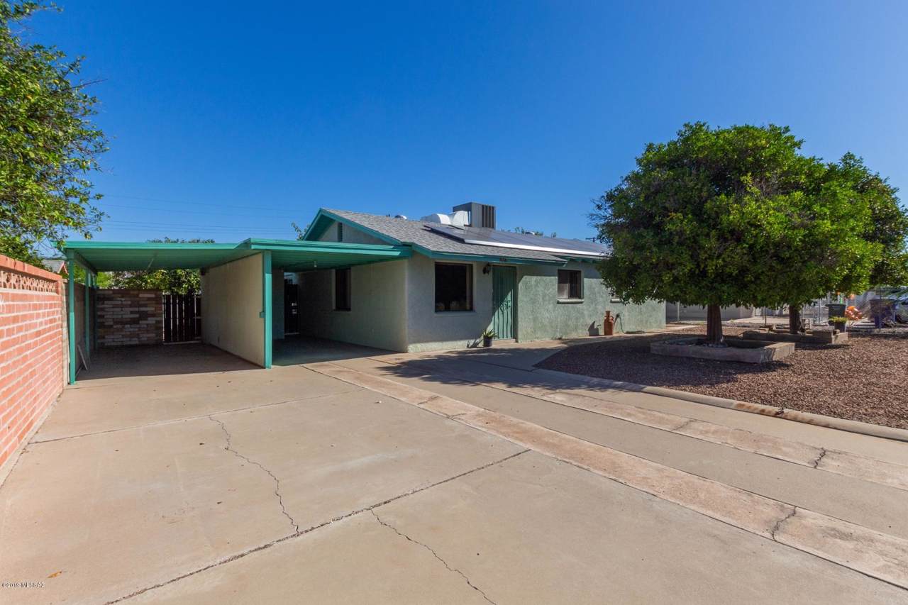 2657 Keswick Circle - Photo 1