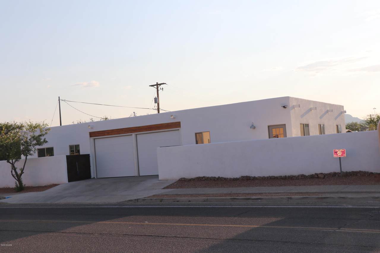 400 26Th Street - Photo 1