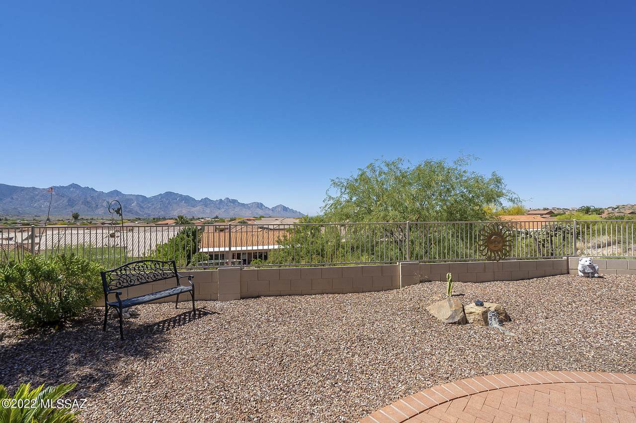 62165 Amberwood Drive - Photo 1