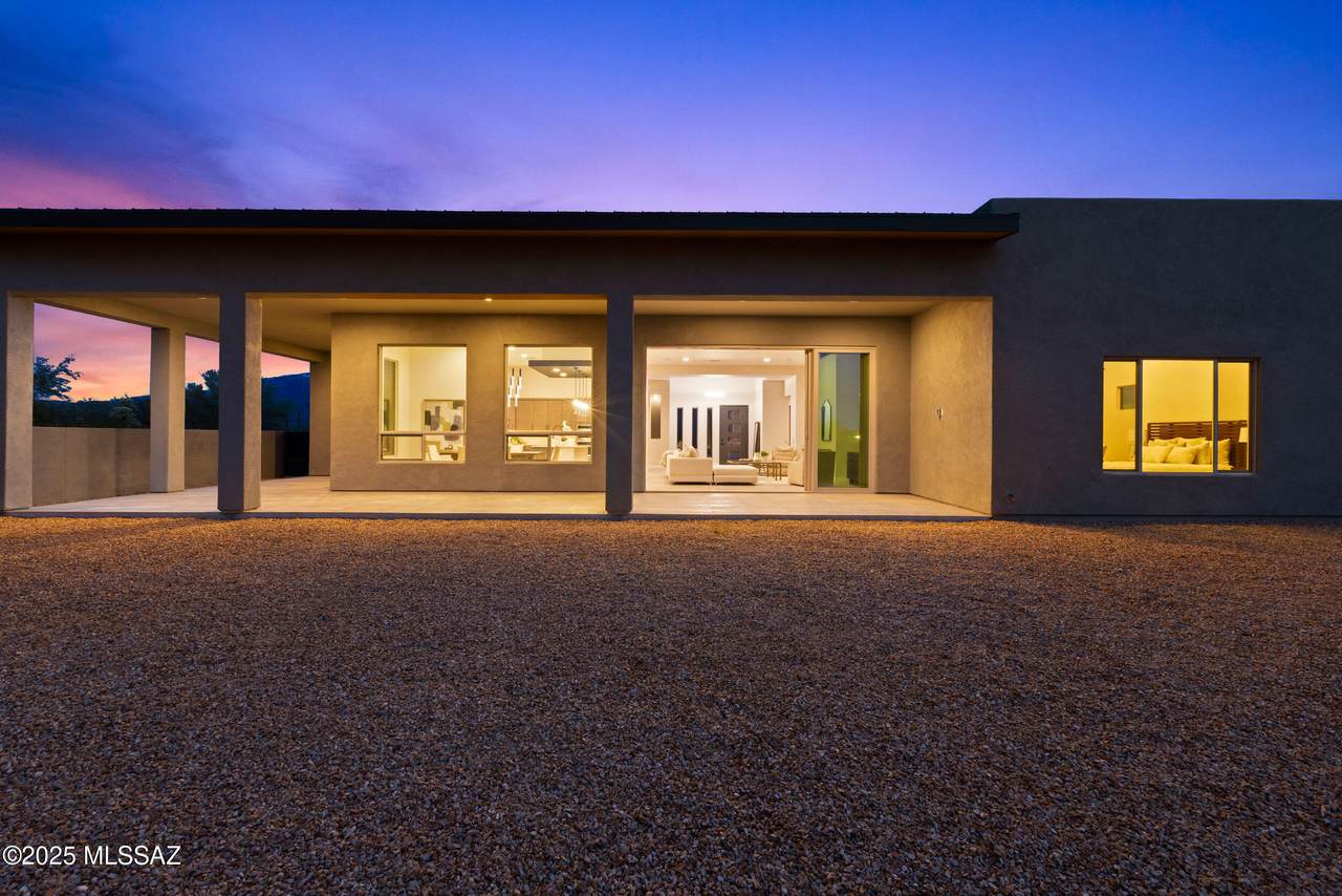 https://bt-photos.global.ssl.fastly.net/tucson/1280_boomver_2_22414532-2.jpg
