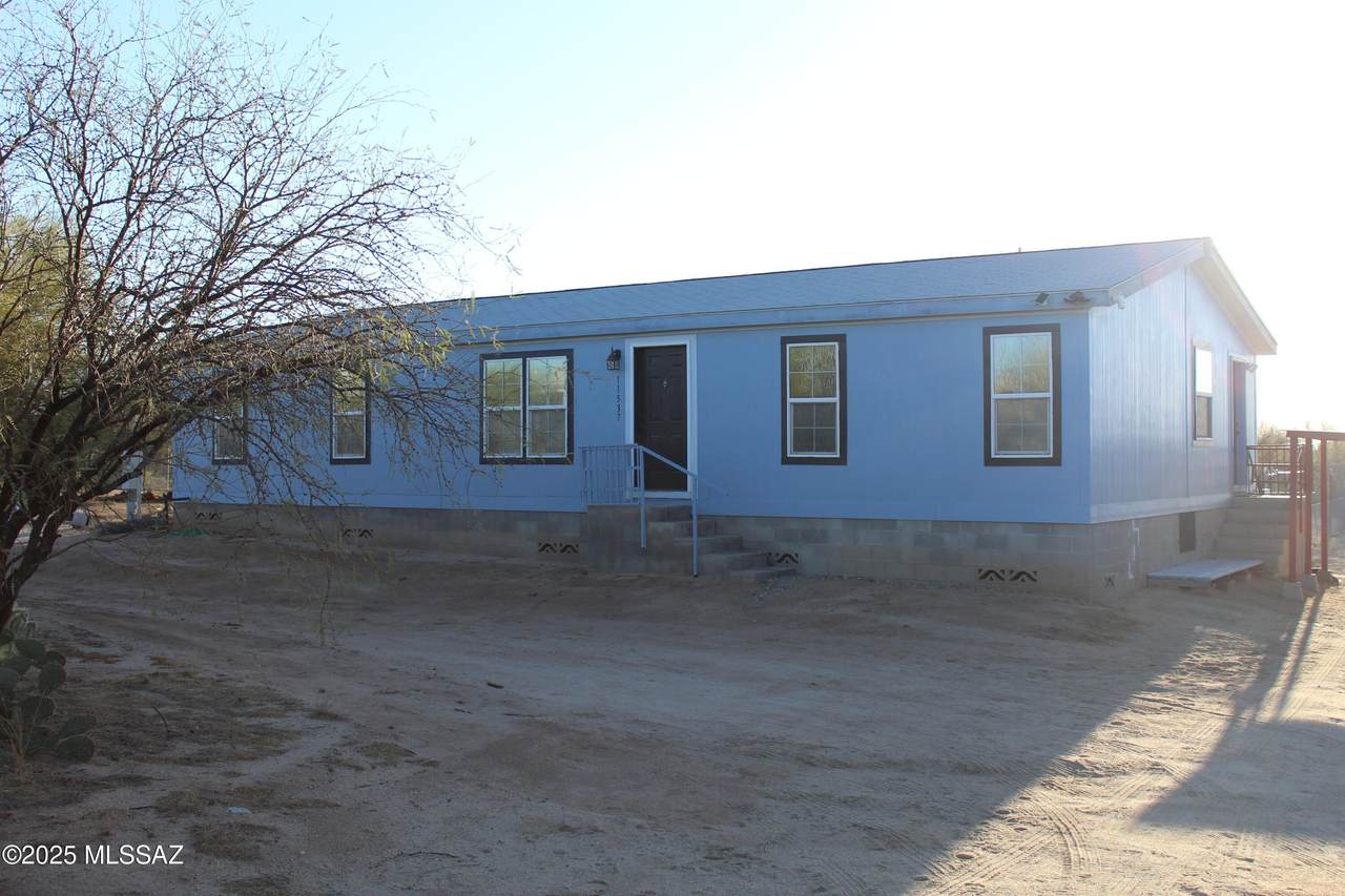 11537 Wells Fargo Road - Photo 1