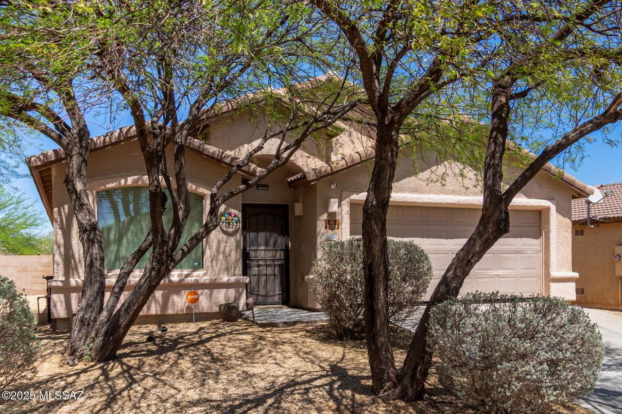 7159 Oakbank Drive - Photo 1