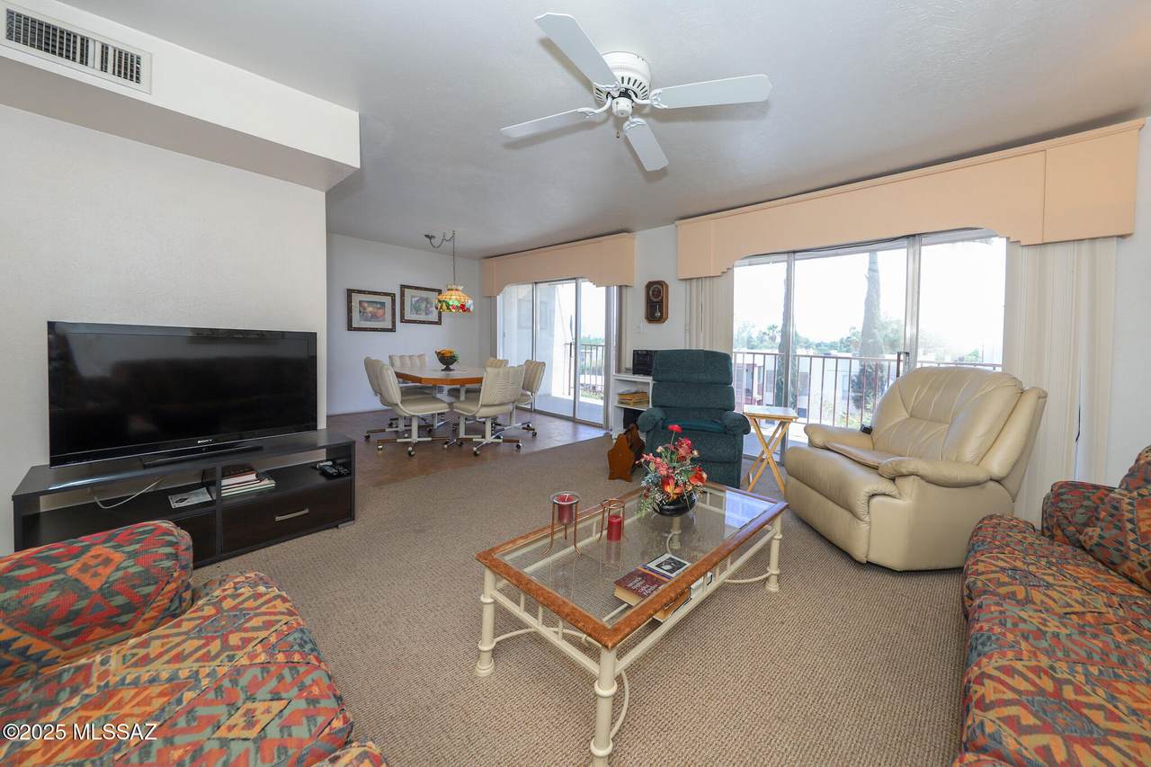 1600 Wilmot Road - Photo 1