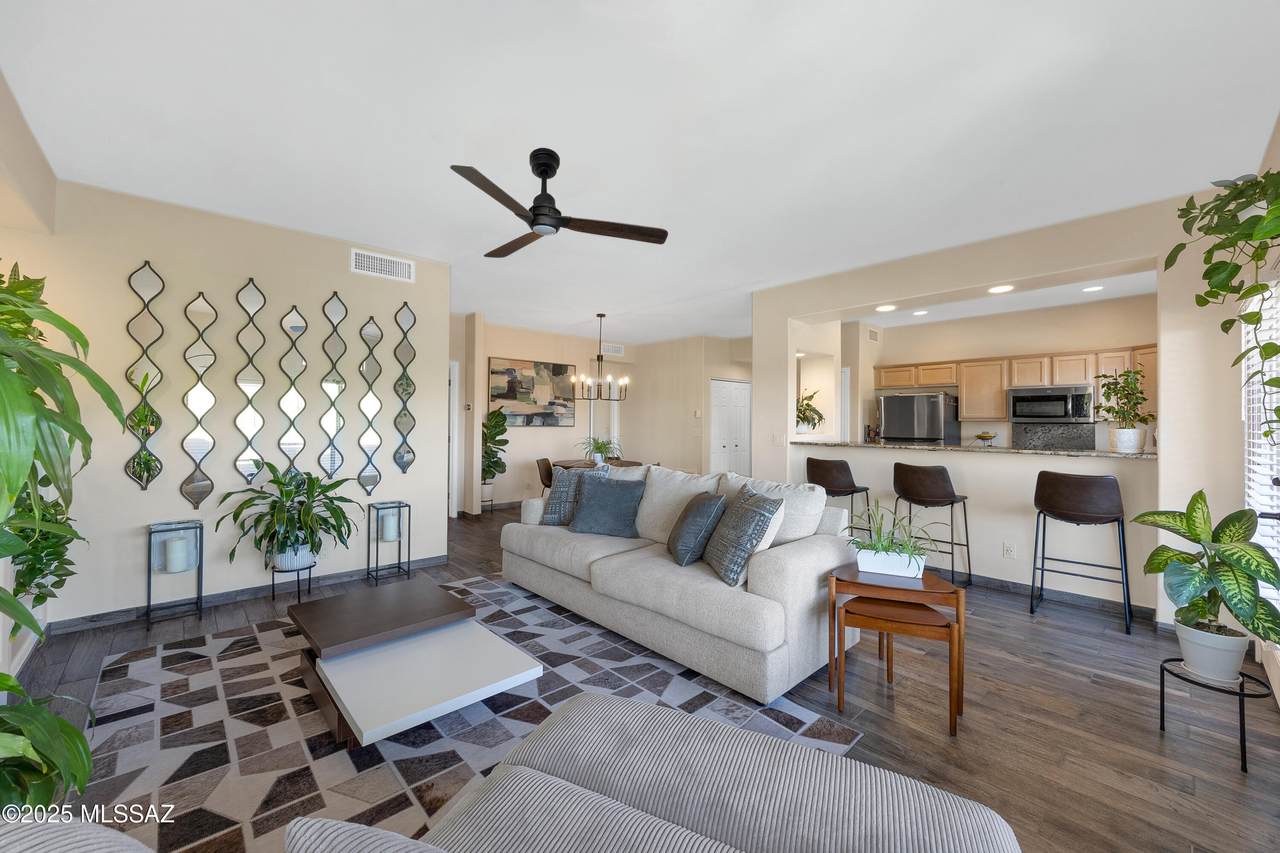 655 Vistoso Highlands Drive - Photo 1