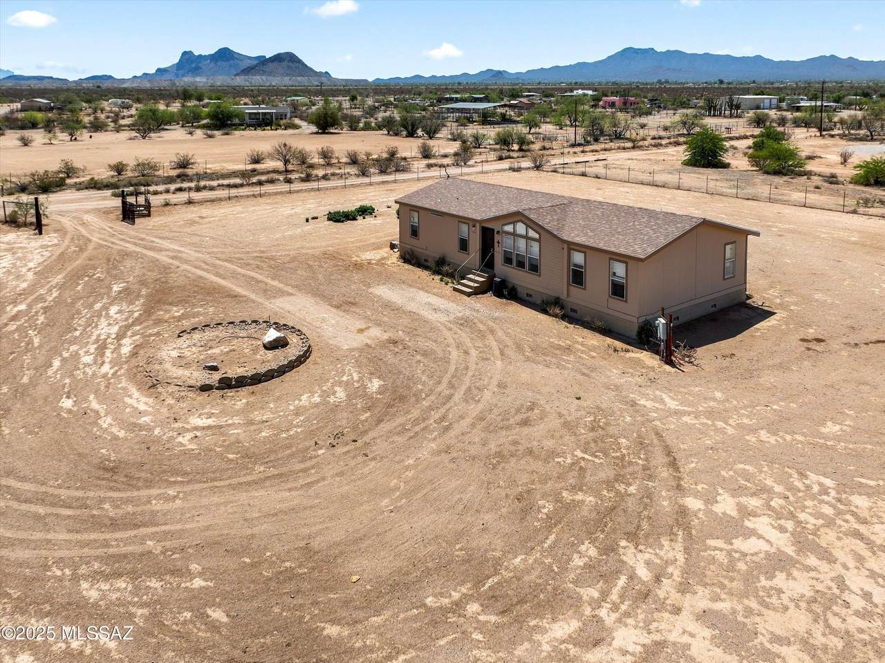 https://bt-photos.global.ssl.fastly.net/tucson/1280_boomver_3_22517805-2.jpg