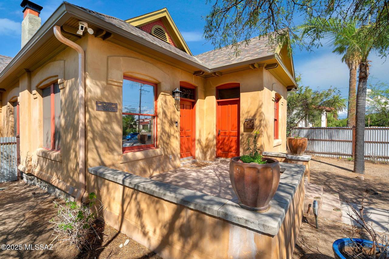 https://bt-photos.global.ssl.fastly.net/tucson/1280_boomver_3_22524830-2.jpg