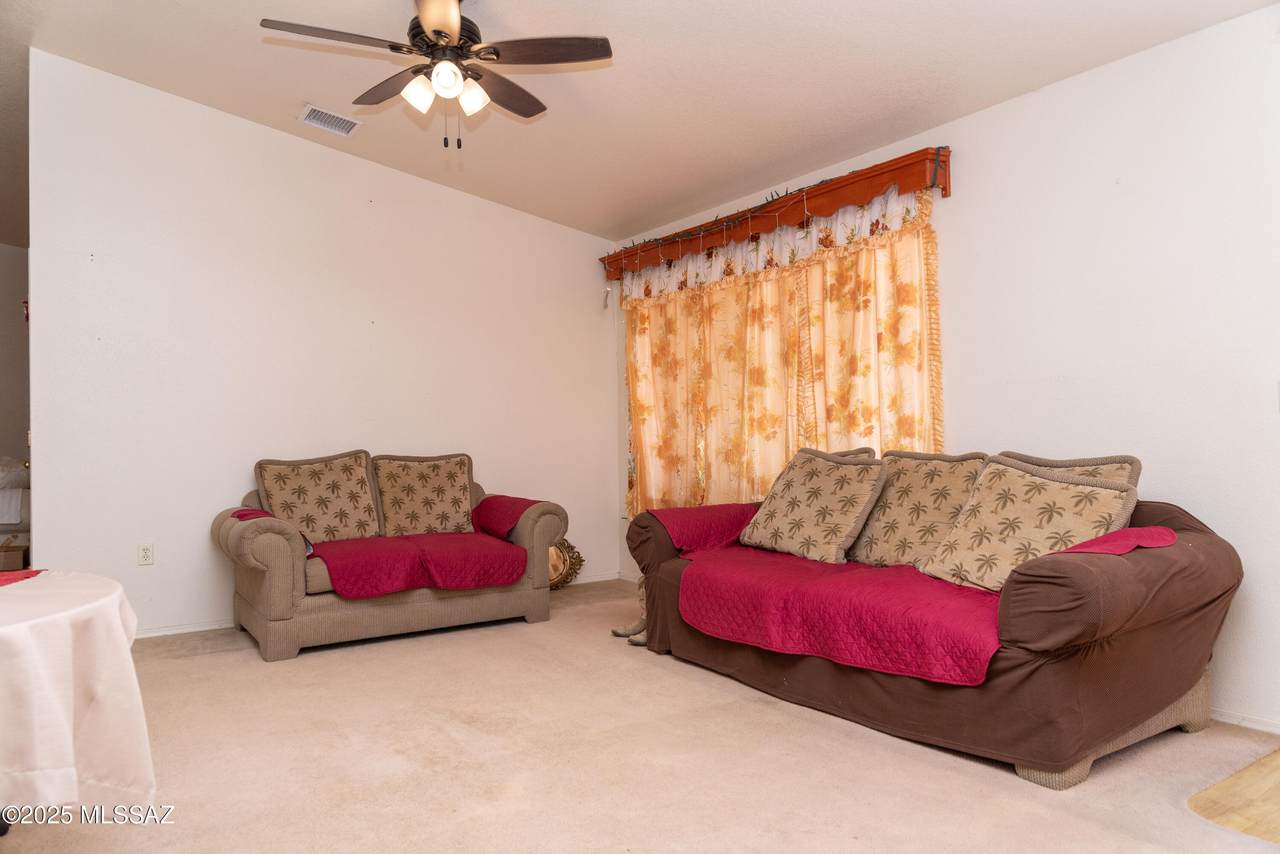 https://bt-photos.global.ssl.fastly.net/tucson/1280_boomver_3_22525060-2.jpg