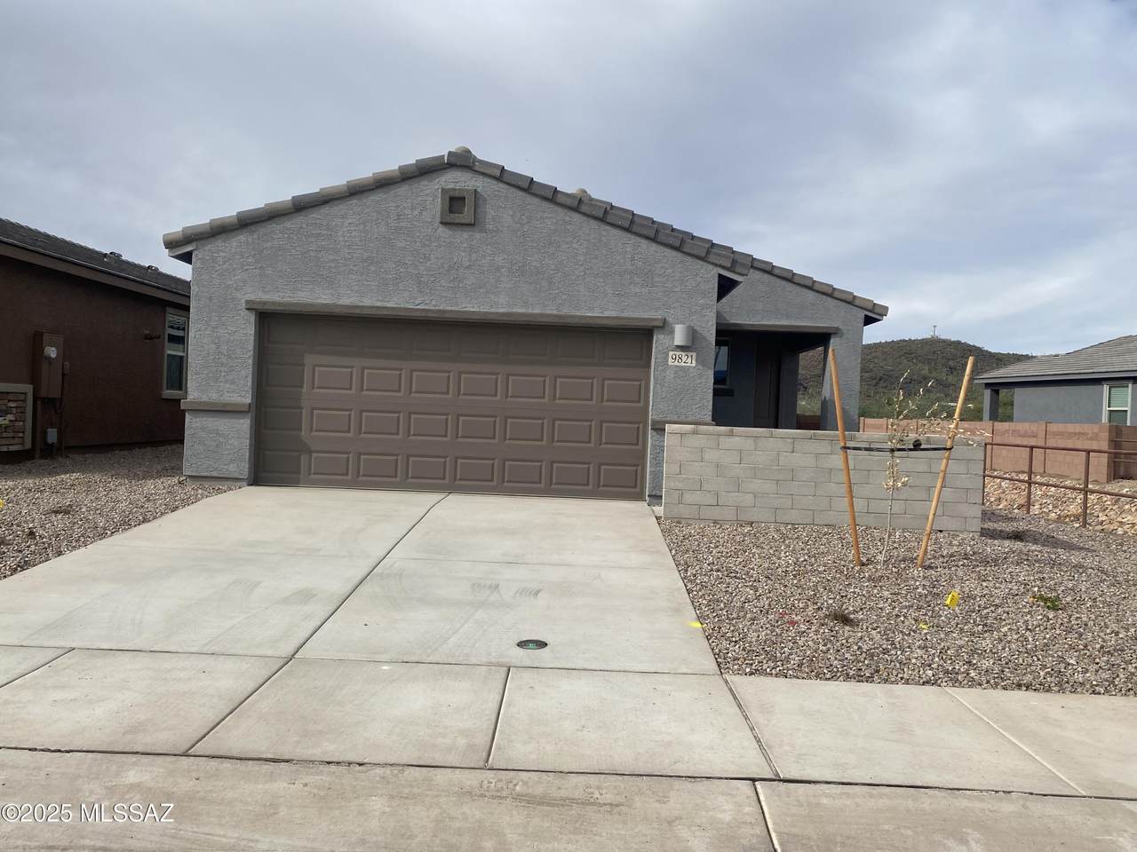 9821 Summerstone Avenue - Photo 1