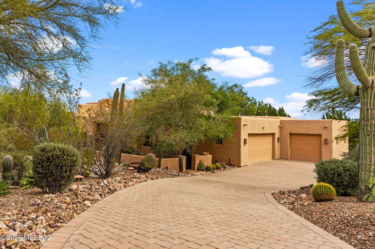 1504 Desert Trumpet Court - Photo 1