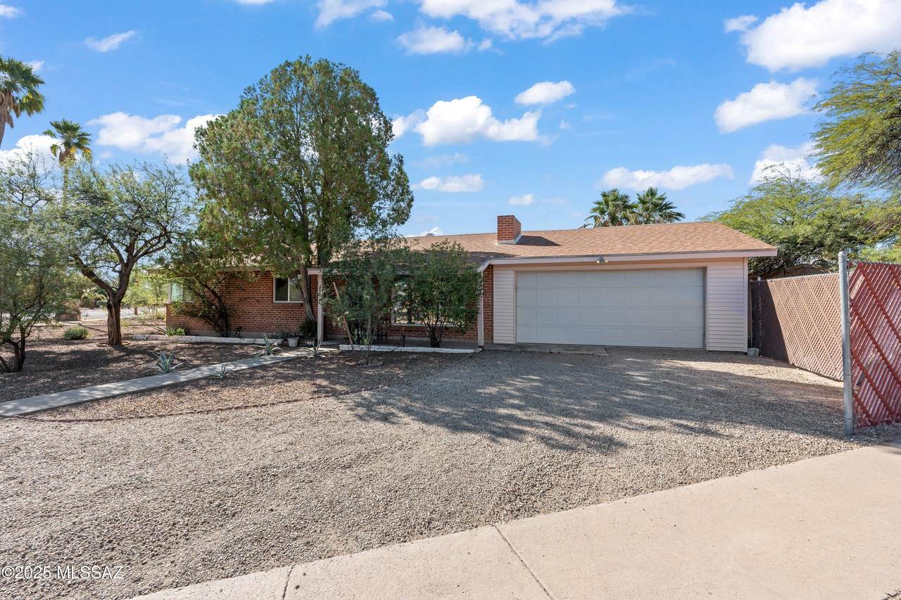 5426 18th Street - Photo 1