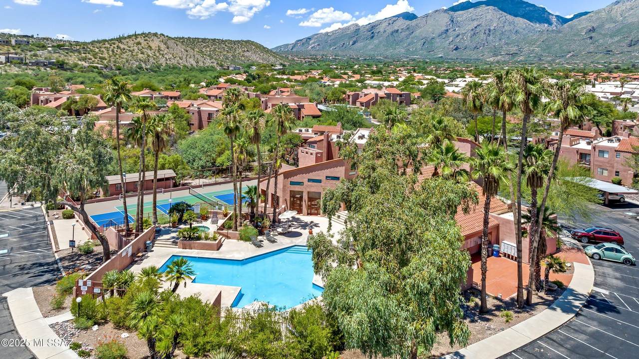 https://bt-photos.global.ssl.fastly.net/tucson/1280_boomver_3_22532405-2.jpg