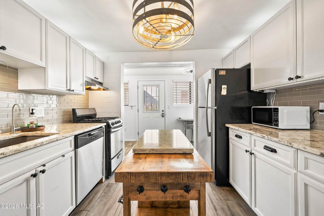 320 Paseo Cerro - Photo 1